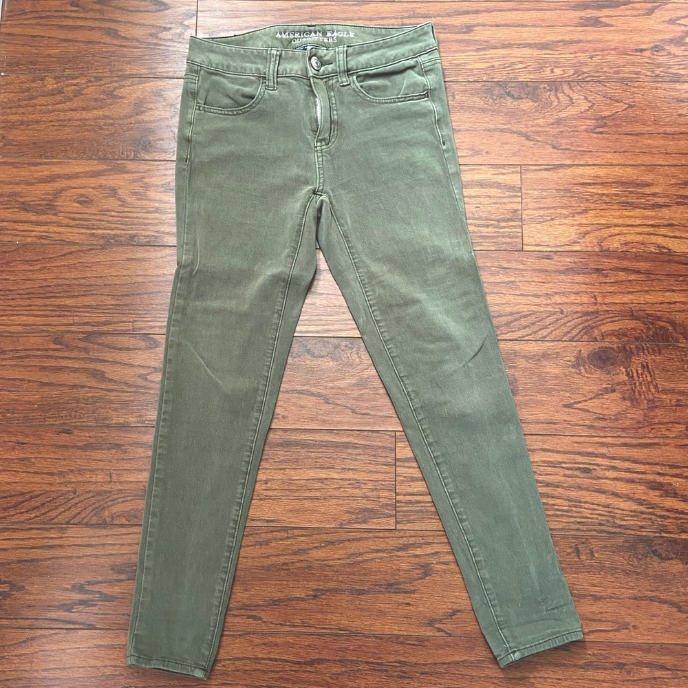 American Eagle olive green pants